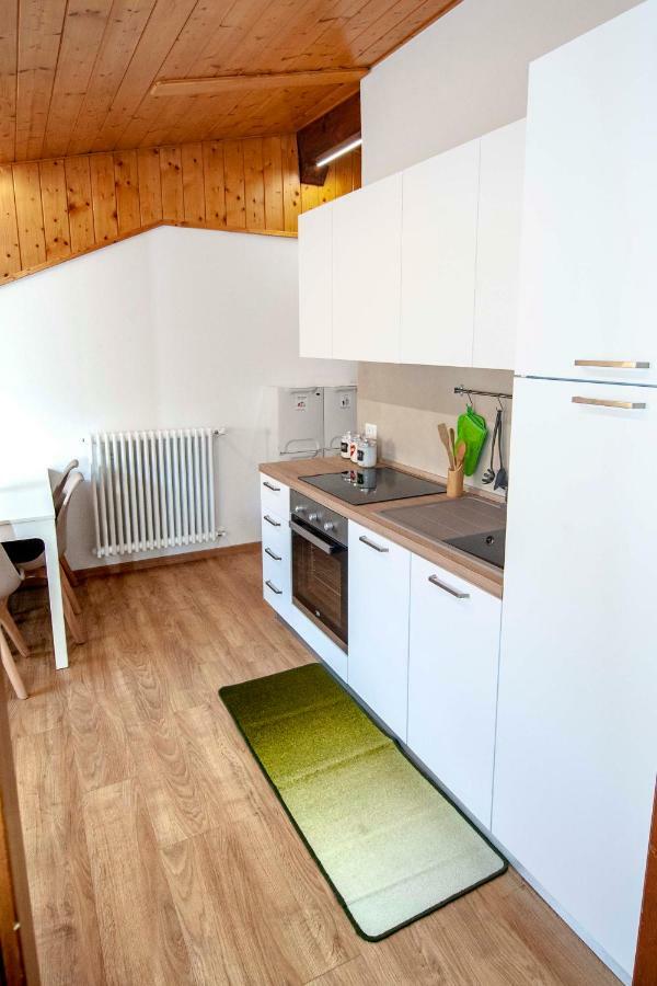 La Mansarda Di Emma Apartment Pinzolo Ngoại thất bức ảnh